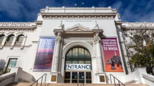 Natural History museum | Rental With A View